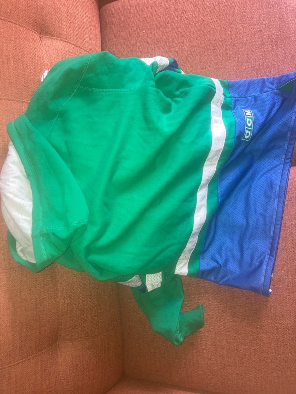 CCM hockey Pullover Hartford whalers
Fleece - Picture 6 of 7